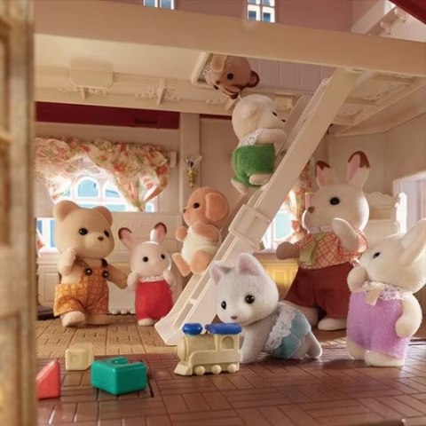 SYLVANIAN DOMEK Z TAJEMNICZYM POKOJEM 5708 PUD2