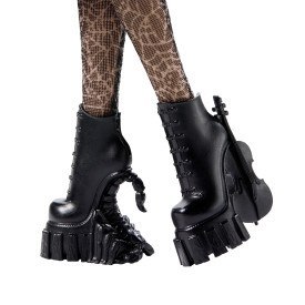 MH WEDNESDAY ADDAMS MUNDUREK SZKOLNY HXJ04 WB1