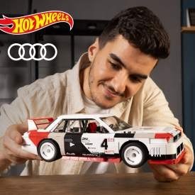 MEGA Hot Wheels Audi 90 Quattro IMSA GTO Kolekcjonerski pojazd Zestaw klocków HRY20 PUD6