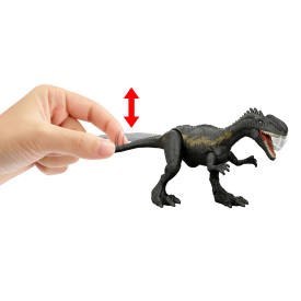 Jurassic World Atakujący dinozaur Figurka do ustawiania z funkcją ataku asortyment JGB77 WB6
