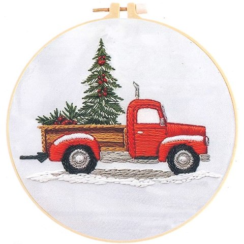 Zestaw do haftowania Czerwony pick-up z choinką TITANUM CRAFT-FUN SERIES