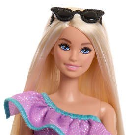 Barbie Lalka i wyjściowe ubranka Zestaw HYT61