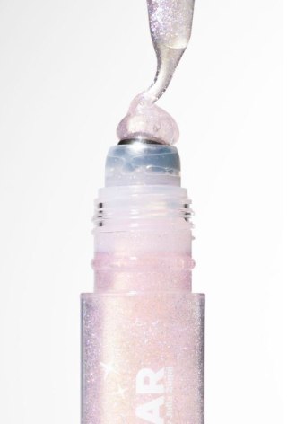 EVERYBODY LONDON Julia Żugaj Lip oil różowy