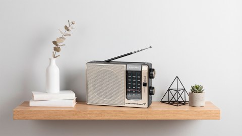 Radio przenośne analogowe Kruger&Matz model KM0830