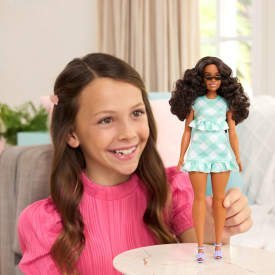 Barbie Fashionistas Lalka Sukienka zielona kratka HYT96