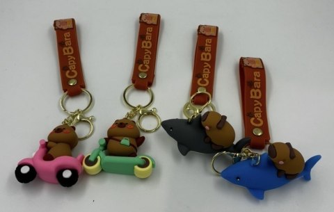 BRELOK GUM KAPIBARA POJAZD/ZWIERZ Z OPASKA A 12