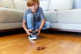 Hot Wheels Lamborghini Revuelto Zdalnie sterowany pojazd w skali 1:64 HWW55 WB4