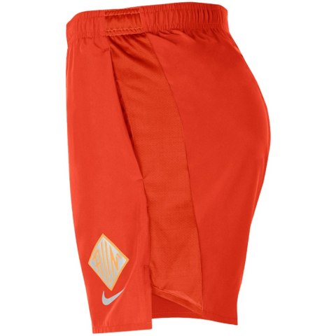 Spodenki męskie Nike Challenger Short GX pomarańczowe CU6001 891 Spodenki męskie Nike Challenger Short GX pomarańczowe CU6001 891