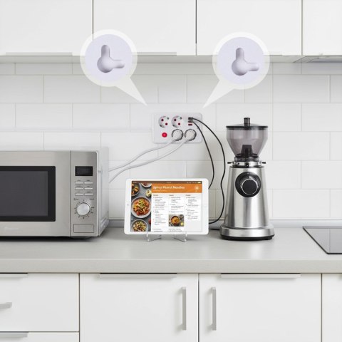 MACLEAN LISTWA ZASILAJĄCA, PRZEDŁUŻACZ 4 GNIAZDA + 3XUSB, 110-240V AC 50/60HZ, 2.1A MAX 2500W, 1,5M, BIAŁA MCE392 W