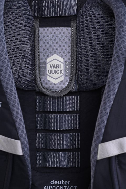 Plecak trekkingowy Deuter Aircontact Lite 40+10, black/marine