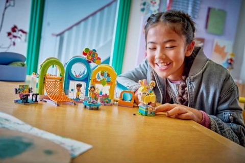 LEGO Friends 42686 Kryty plac zabaw