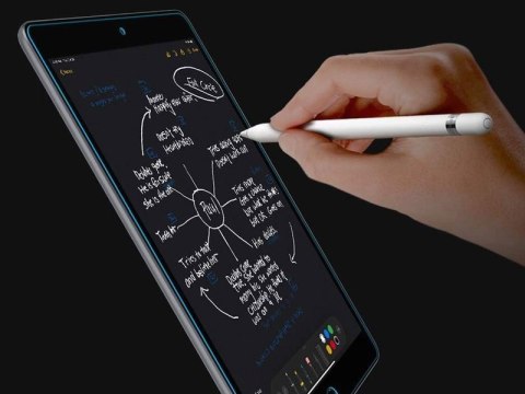 Szkło hartowane Spigen Glas.tR Slim do Apple iPad 10.2 2019/2020/2021