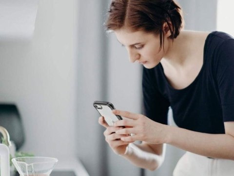 Etui Ringke Fusion do Apple iPhone 7/8/SE 2020 Smoke Black