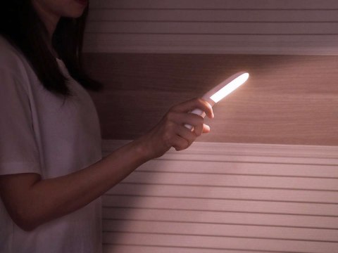 Lampka nocna z czujnikiem ruchu i zmierzchu Baseus Sunshine białe światło