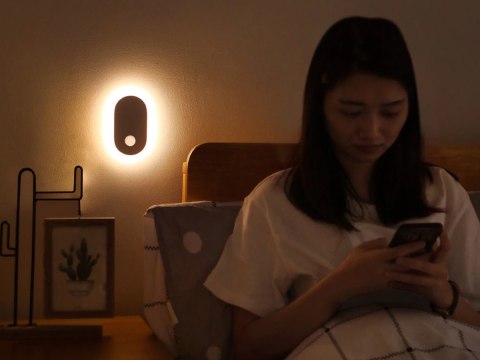 Bezprzewodowa lampka nocna Baseus Light z czujnikiem ruchu i zmierzchu