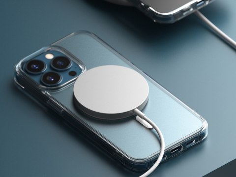 Etui Ringke Fusion Magnetic do MagSafe do Apple iPhone 13 Pro Matte Clear