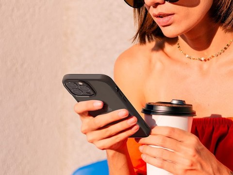 Etui obudowa case Spigen Ultra Hybrid do Apple iPhone 13 Pro Max Matte Black