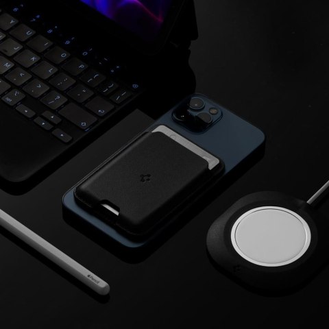 Etui Spigen Valentinus Magsafe Card Holder magnetyczny portfel na dokumenty do Magsafe do iPhone 12/13 Black