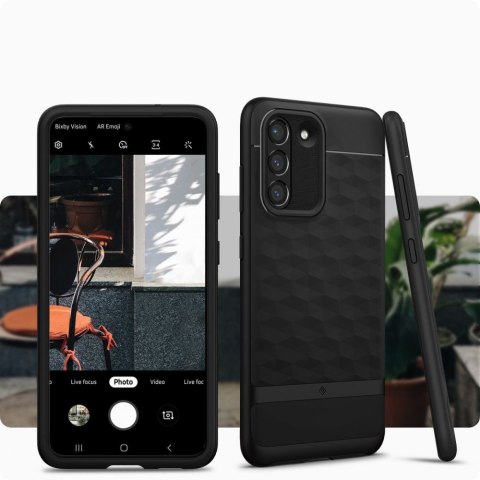 Etui na telefon Spigen Caseology Parallax do Samsung Galaxy S21 FE Matte Black