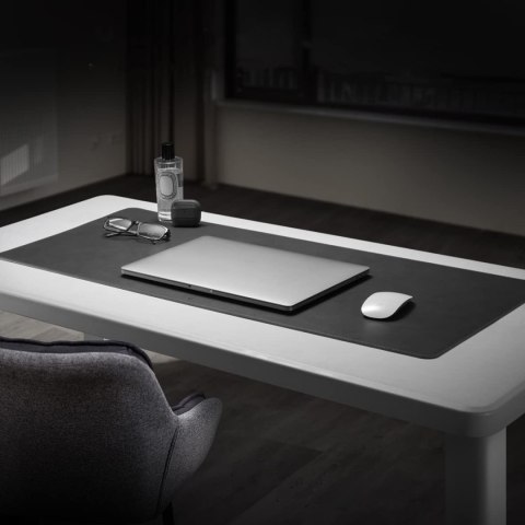 Podkładka na biurko pod myszkę mysz klawiaturę mata ochronna duża 90x40cm Spigen LD302 Desk Pad czarna
