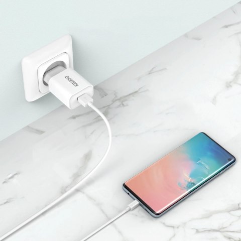 Choetech Q5003 ładowarka sieciowa USB Typ A QC 3.0 biały (Q5003-white)