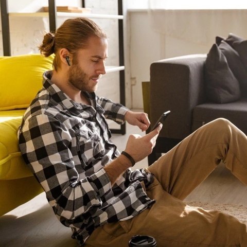 Tronsmart Battle Gaming TWS douszne bezprzewodowe słuchawki Bluetooth wodoodporne IPX5 czarny (449556)