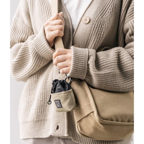 Ringke Mini Pouch torba pokrowiec etui Bucket Bag na słuchawki drobiazgi beżowy (BG08508RS)