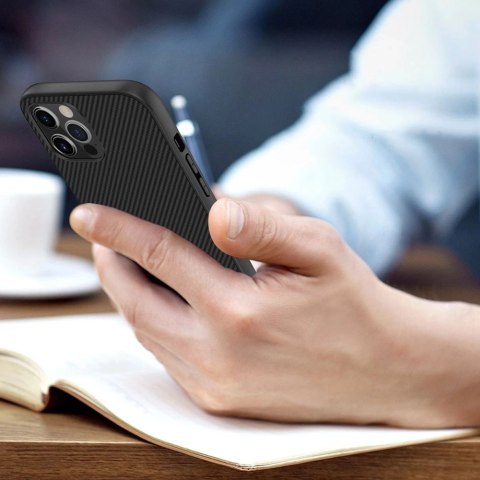 Nillkin Synthetic Fiber Case pancerne etui pokrowiec do iPhone 12 Pro czarny