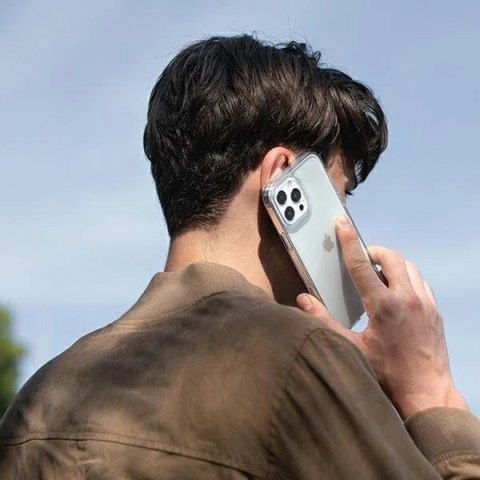 UNIQ etui Air Fender iPhone 13 6,1" nude transparent