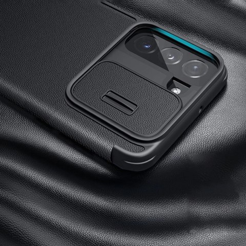 Nillkin Qin Cloth Pro Case etui do Samsung Galaxy S22+ (S22 Plus) osłona na aparat kabura pokrowiec obudowa z klapką szary