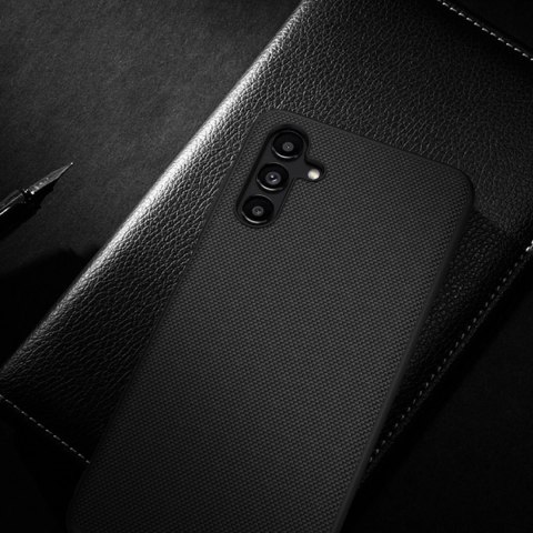 Nillkin Textured Case wytrzymałe wzmocnione etui z żelową ramką i nylonem na tyle Samsung Galaxy A13 5G czarny