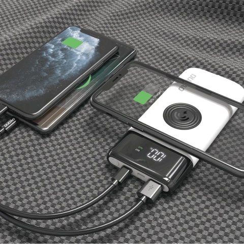 Dudao powerbank 10000 mAh Power Delivery Quick Charge 5.0 22,5W ładowarka bezprzewodowa Qi 15 W biały(K13Pro)