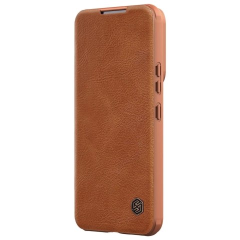 Nillkin Qin Leather Pro Case etui do Samsung Galaxy S22+ (S22 Plus) osłona na aparat kabura pokrowiec obudowa z klapką brązowy