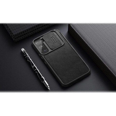 Nillkin Qin Leather Pro Case etui do Samsung Galaxy S22 osłona na aparat kabura pokrowiec obudowa z klapką brązowy