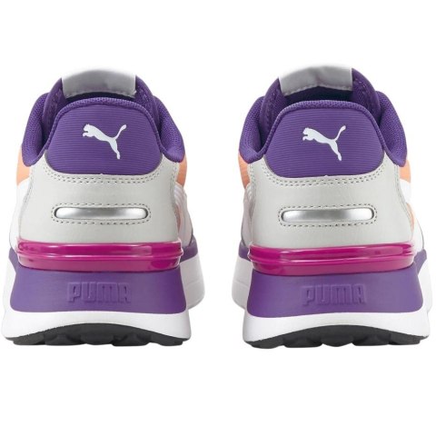 Buty damskie Puma R78 Voyage biało-fioletowe 380729 08 Buty damskie Puma R78 Voyage biało-fioletowe 380729 08