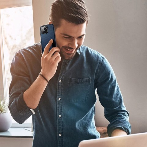 Dux Ducis Fino etui pokrowiec pokryty nylonowym materiałem iPhone 14 Pro czarny