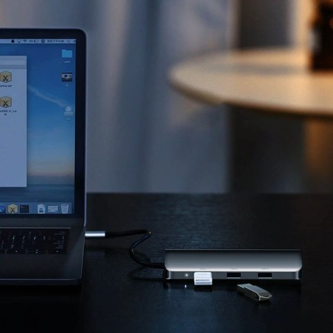 Ugreen 9w1 wielofunkcyjny HUB USB 3.2 Gen. 1 HDMI (4K@60Hz) VGA (Full HD@60Hz) Ethernet czytnik kart TF/SD PD 100W USB Typ C PD 