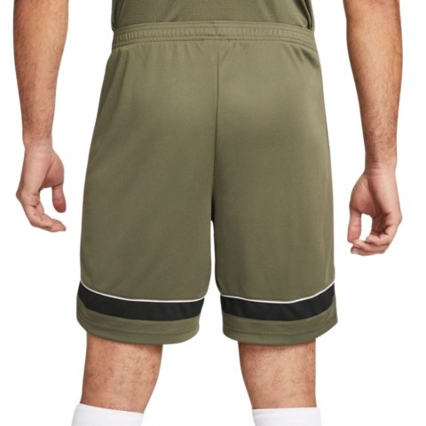 Spodenki męskie Nike Academy 21 zielone CW6107 222 Spodenki męskie Nike Academy 21 zielone CW6107 222