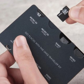 UNIQ Sim Adapter Traveller Kit 7in1 organizer