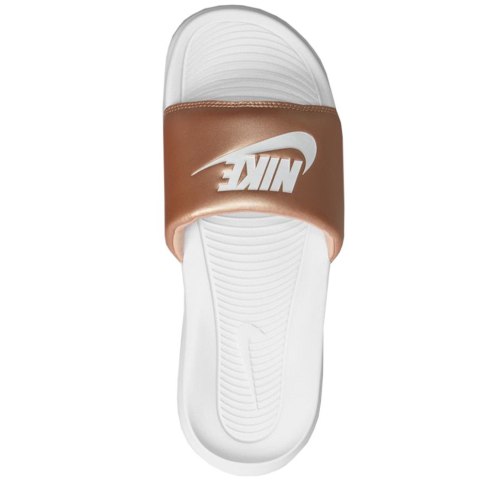 Klapki damskie Nike Victori One Slide brązowo-białe CN9677 900 Klapki damskie Nike Victori One Slide brązowo-białe CN9677 900