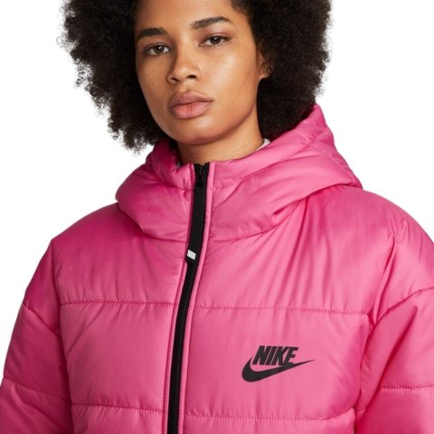 Kurtka damska Nike NSW Synthetic Fill Hooded różowa DX1797 684 Kurtka damska Nike NSW Synthetic Fill Hooded różowa DX1797 684