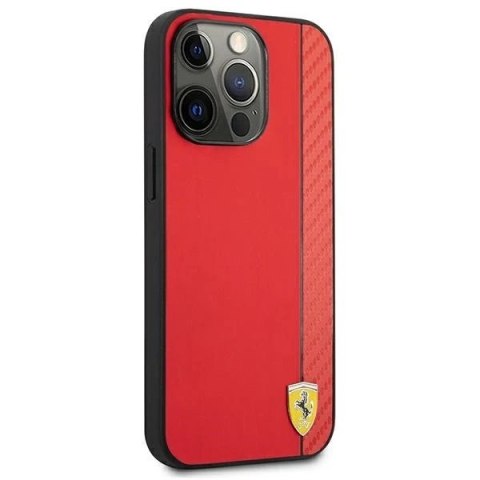 Etui na telefon Ferrari iPhone 13 Pro/13 6,1" czerwony/red hardcase On Track Carbon Stripe