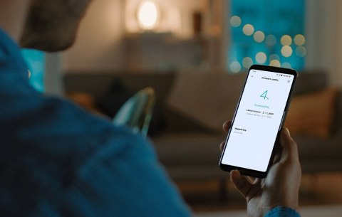 Inteligentna żarówka Yeelight W4 E27 (ściemnialna) 1szt