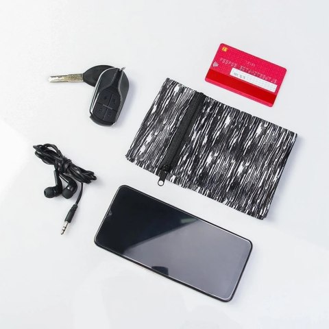 Materiałowa opaska armband na ramię do biegania fitness brązowy