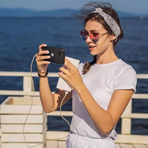 Osłona aparatu obiektywów Hofi Alucam Pro+ do Apple iPhone 15 / 15 Plus Czarny