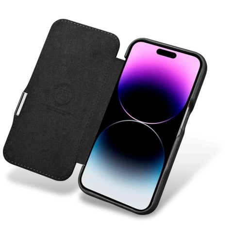 Skórzane etui kompatybilne z MagSafe do iPhone 15 iCarer Oil Wax Premium Leather - czarne
