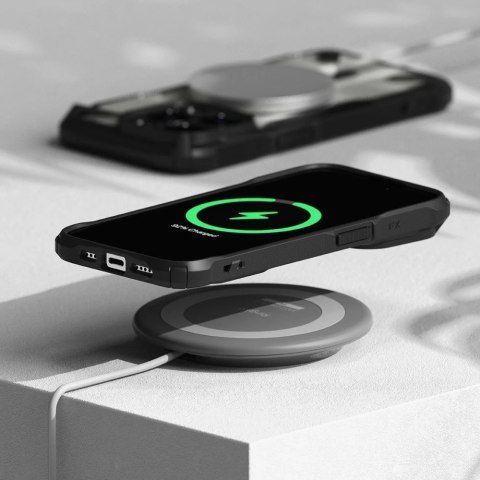 Etui Ringke Fusion X Magnetic do MagSafe do iPhone 15 Pro matte black