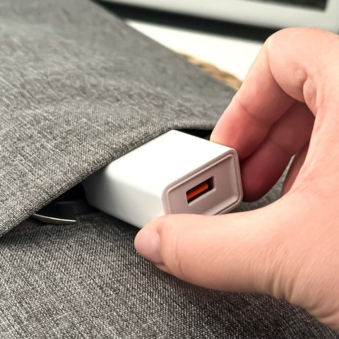 Ładowarka sieciowa USB + kabel USB-C typ C 1m do iPhone 15 szybka 2.4A 12W Denmen Biała