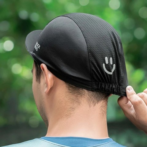 Czapka kolarska Rockbros 18230005001 z daszkiem - czarna