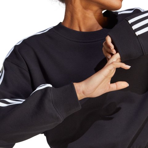 Bluza damska adidas Essentials 3-Stripes Crop czarna HR4926 Bluza damska adidas Essentials 3-Stripes Crop czarna HR4926
